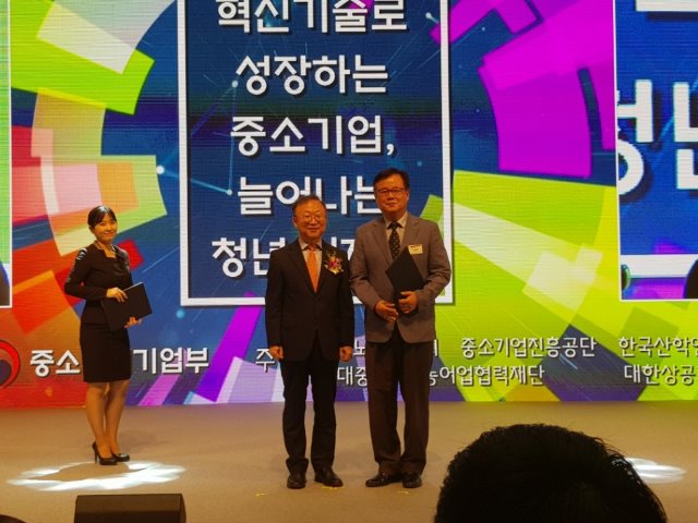 강희민.jpg